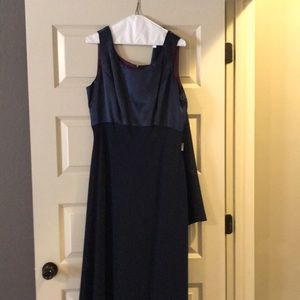 Cachet Women’s Navy Blue Dress size 16